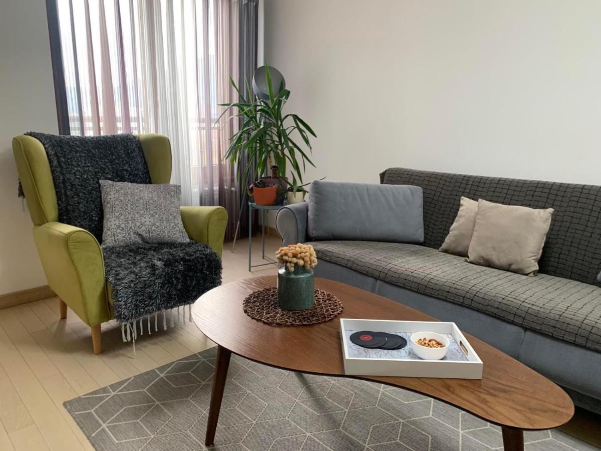 Modern Flatiron Apartment, Skopje Center Eksteriør bilde